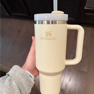 Stanley Cream Insulated Tumbler with Handle